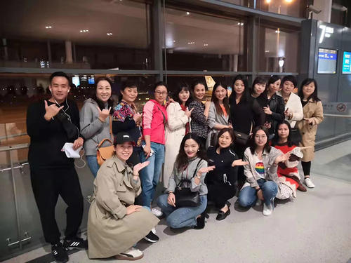  CMD368官网建材连锁九周年庆暨优秀员工泰国荣誉之旅